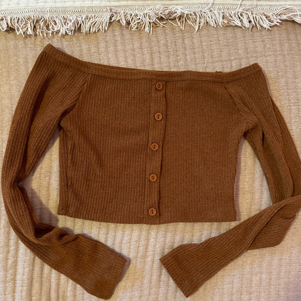 Q Small Brown Ribbed Ultra Cropped Top Long Sleeve
